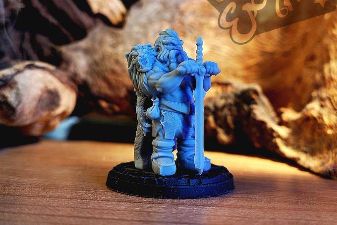 Lomli Longclaw Hold My Dwarf, Resin Miniature