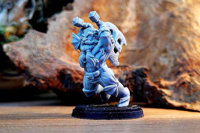 Hegnar the Impetuous Hold My Dwarf, Resin Miniature